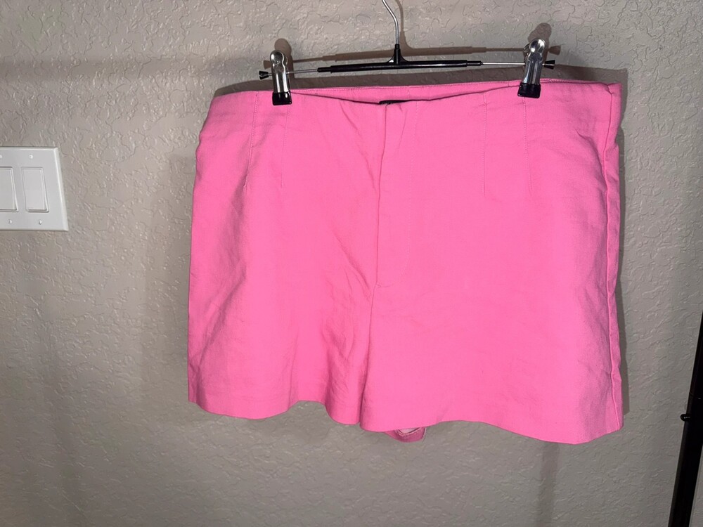 ZARA Hot Pink Tailored High-Waisted Dress Shorts - Size XXL